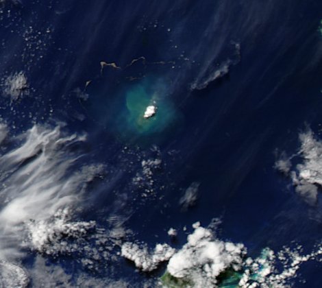 Unterwasservulkan vor Tonga